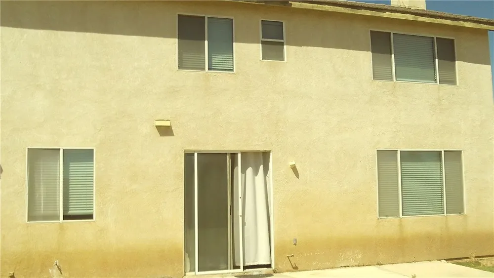 9089 Goldenrod Court Hesperia, CA 92344