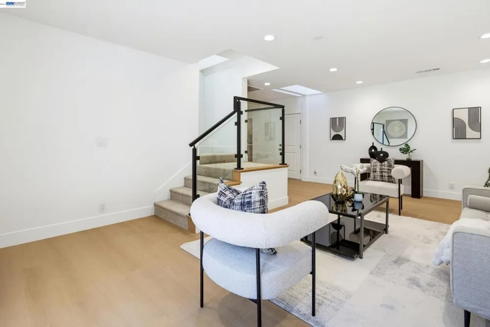 5290 Crestline Way Pleasanton, CA 94566