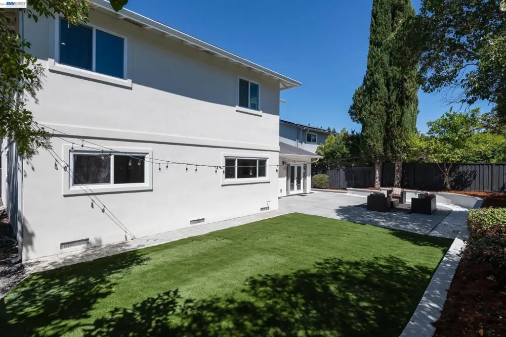 5290 Crestline Way Pleasanton, CA 94566