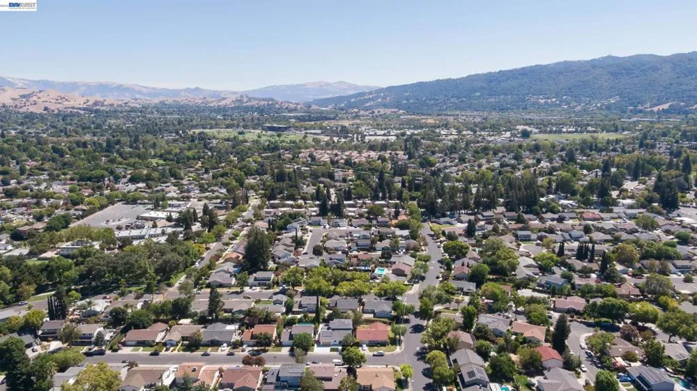 5290 Crestline Way Pleasanton, CA 94566