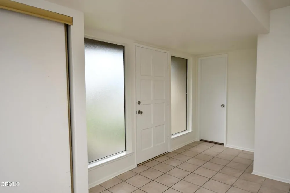 1536 Eland Lane Ventura, CA 93003