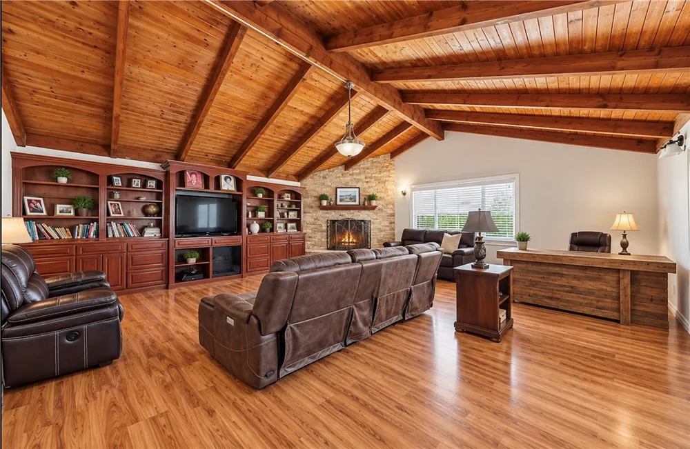 7350 Holder Buena Park, CA 90620