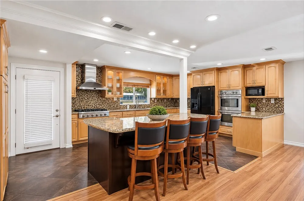 7350 Holder Buena Park, CA 90620