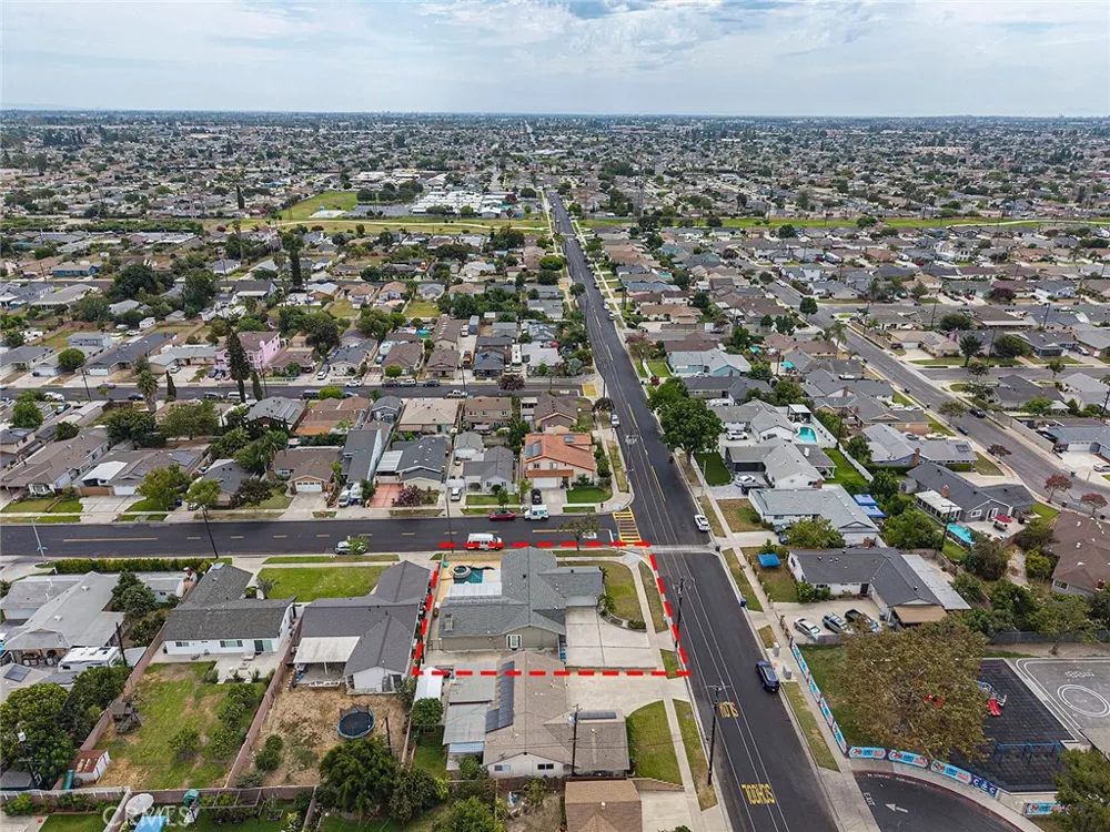 7350 Holder Buena Park, CA 90620