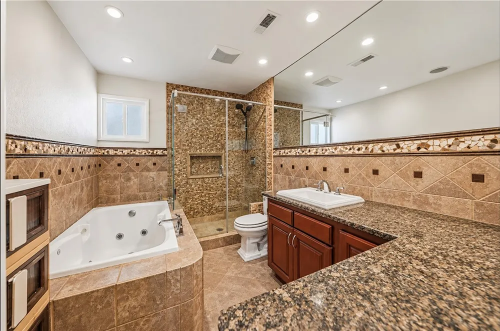 7350 Holder Buena Park, CA 90620