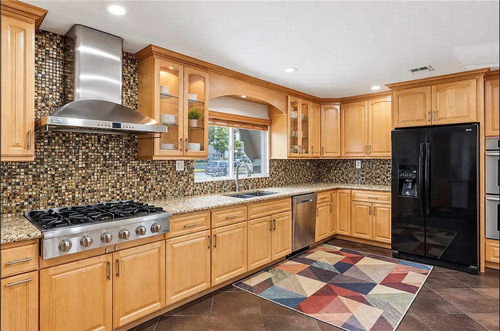 7350 Holder Buena Park, CA 90620