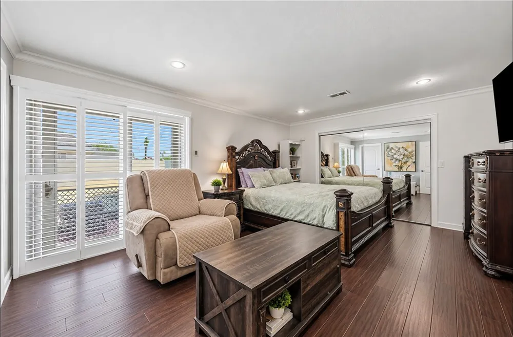 7350 Holder Buena Park, CA 90620
