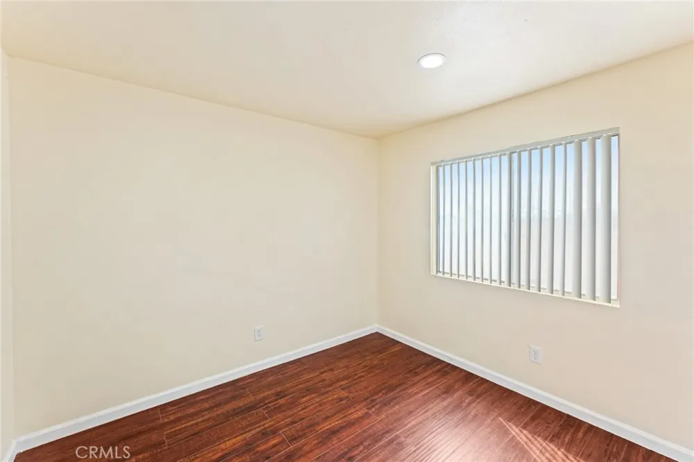 15797 Paine Fontana, CA 92336