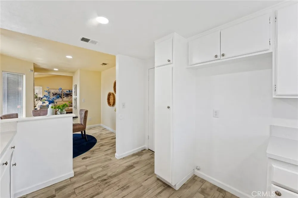 15797 Paine Fontana, CA 92336