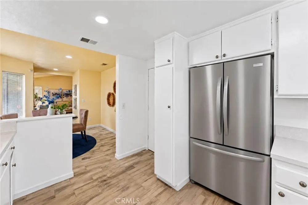 15797 Paine Fontana, CA 92336