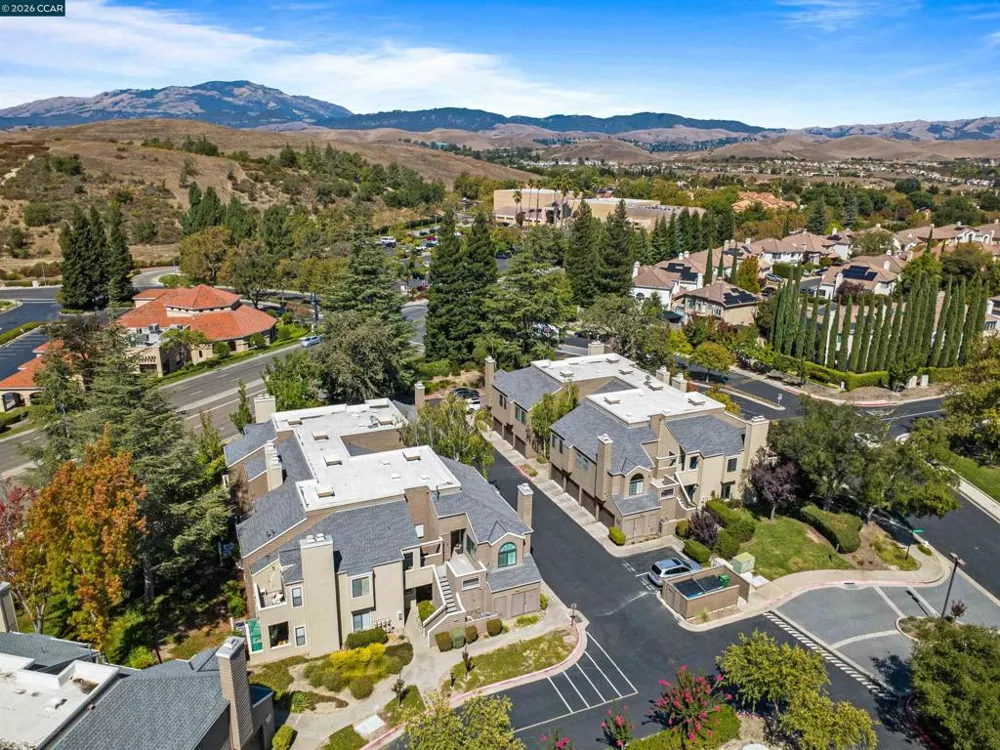 106 Copper Ridge Rd San Ramon, CA 94582