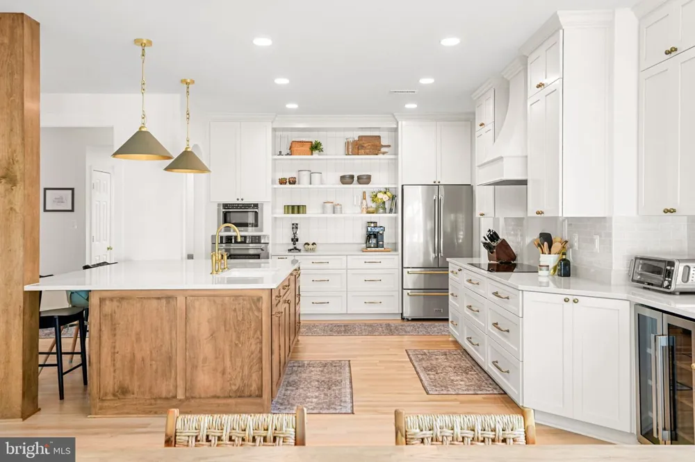 18637 OUTPOST ROAD Keedysville, MD 21756