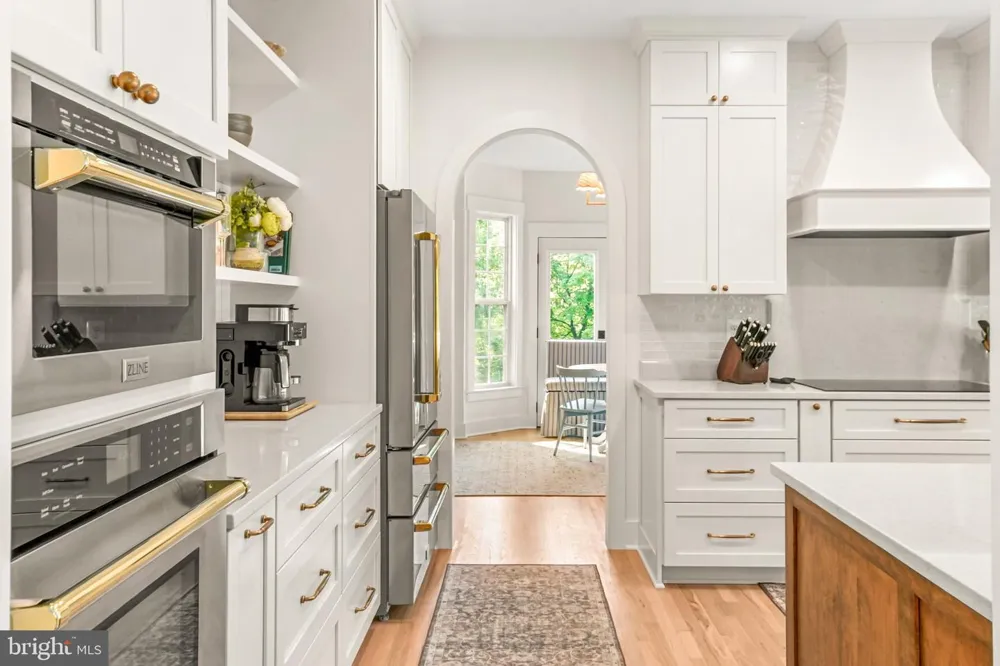 18637 OUTPOST ROAD Keedysville, MD 21756