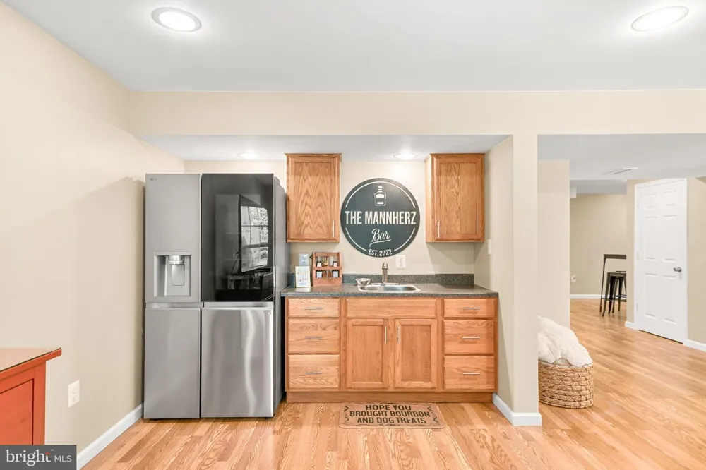 18637 OUTPOST ROAD Keedysville, MD 21756