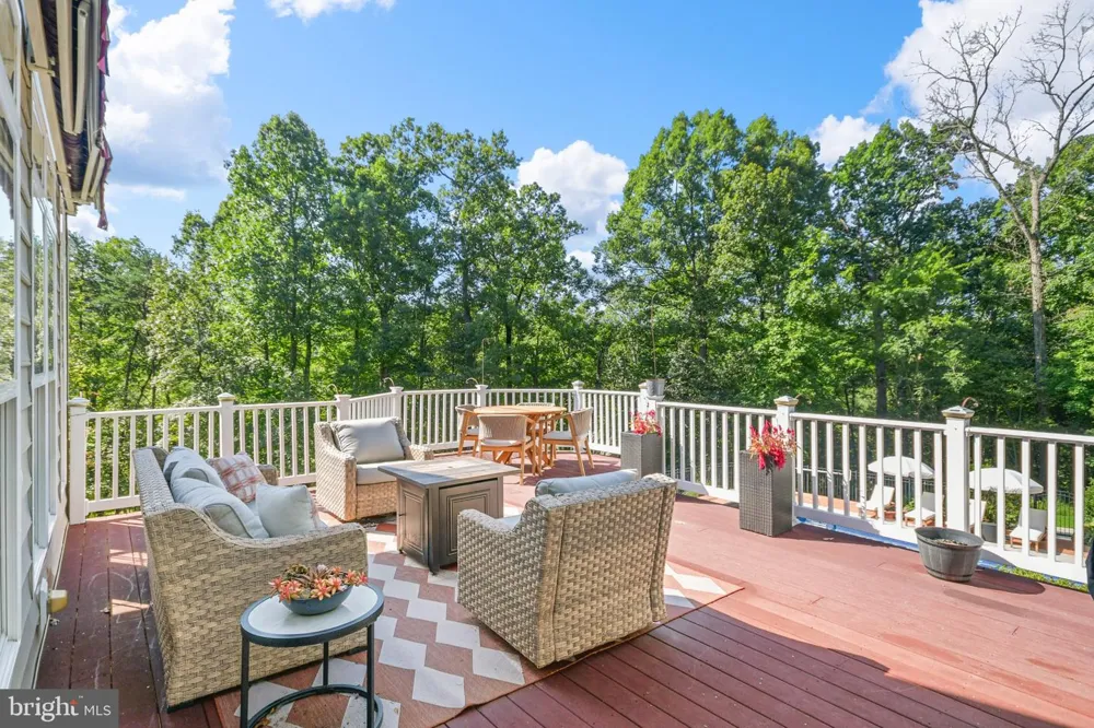 18637 OUTPOST ROAD Keedysville, MD 21756
