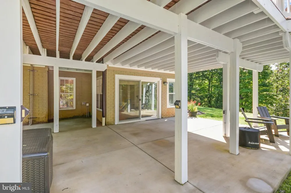 18637 OUTPOST ROAD Keedysville, MD 21756