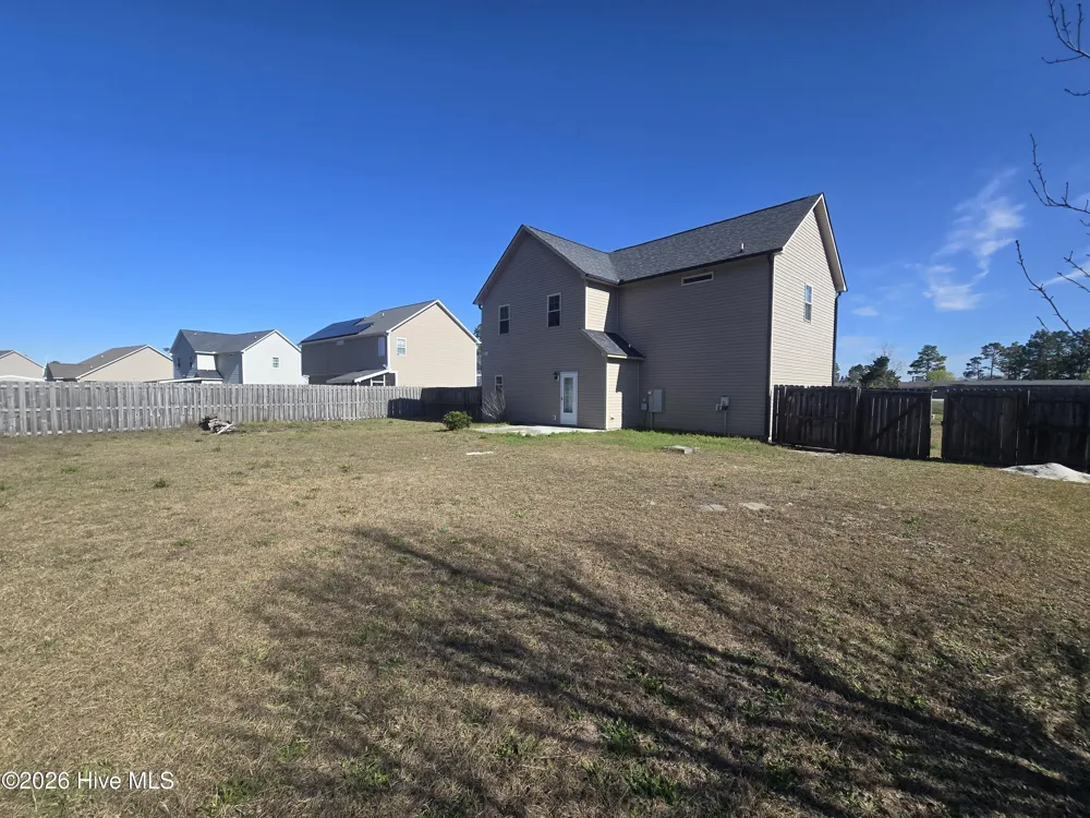 333 Inverness Drive Hubert, NC 28539