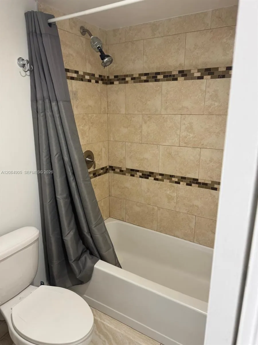 1301 NE Miami Gardens Dr #515W Miami, FL 33179