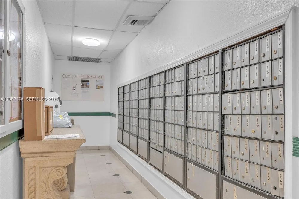 1301 NE Miami Gardens Dr #515W Miami, FL 33179
