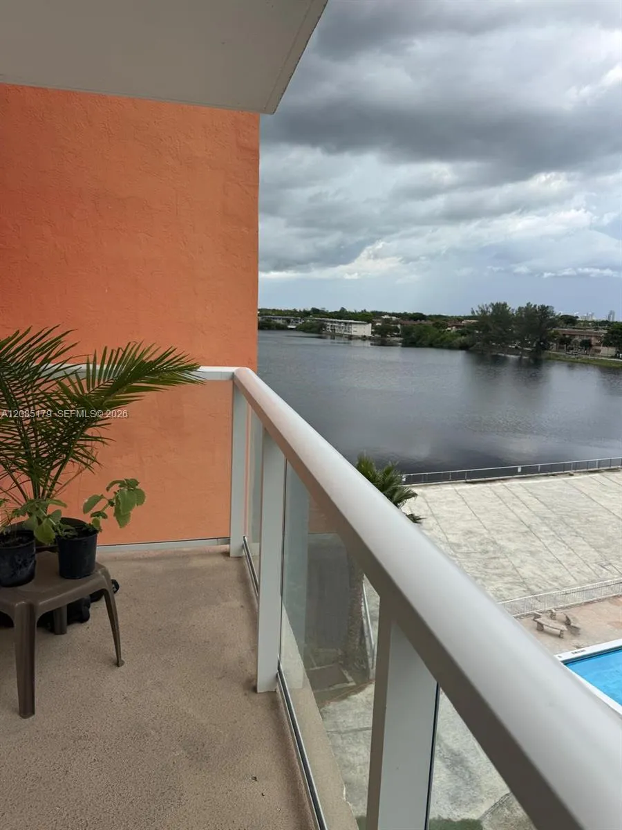 1301 NE Miami Gardens Dr #515W Miami, FL 33179