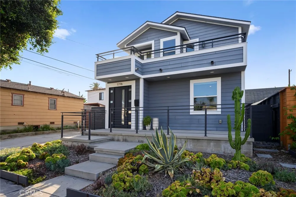 1776 Cable Street San Diego, CA 92107