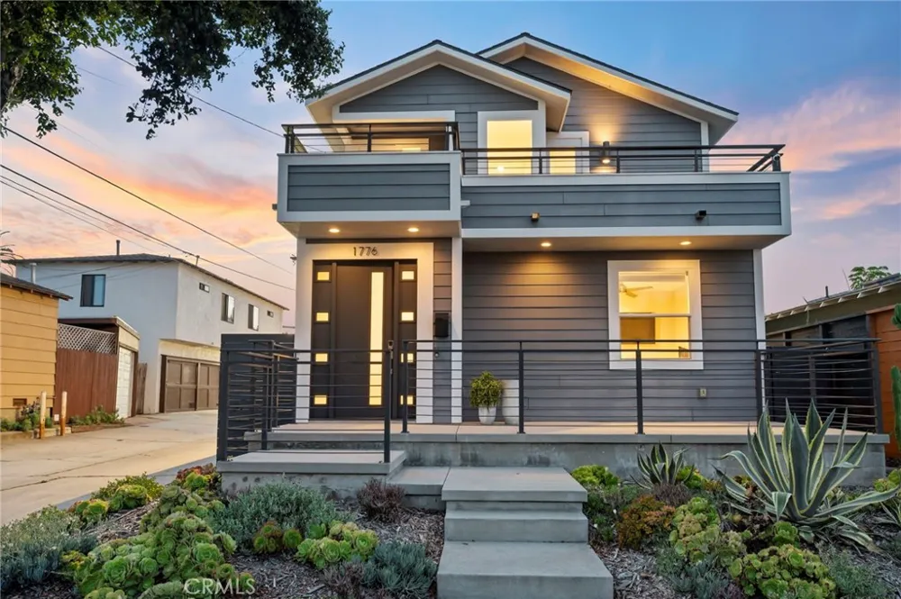 1776 Cable Street San Diego, CA 92107