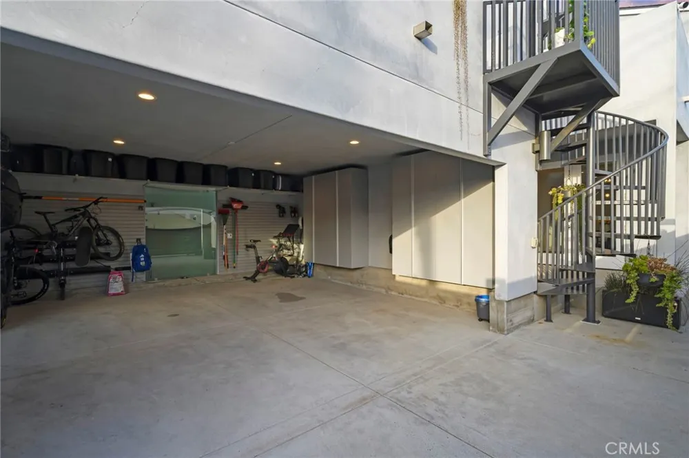 1776 Cable Street San Diego, CA 92107