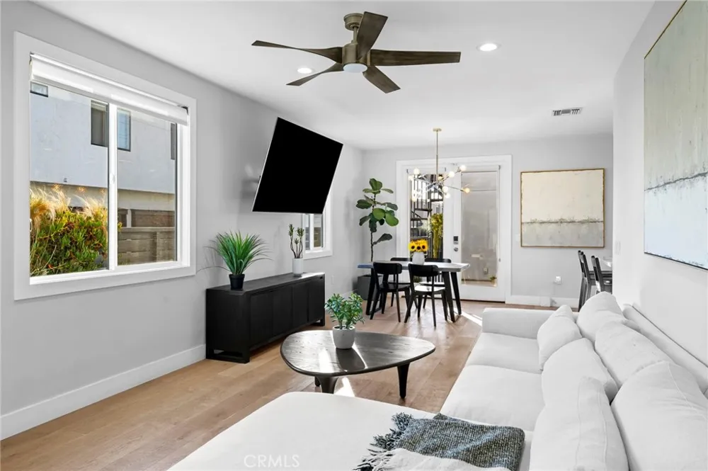 1776 Cable Street San Diego, CA 92107