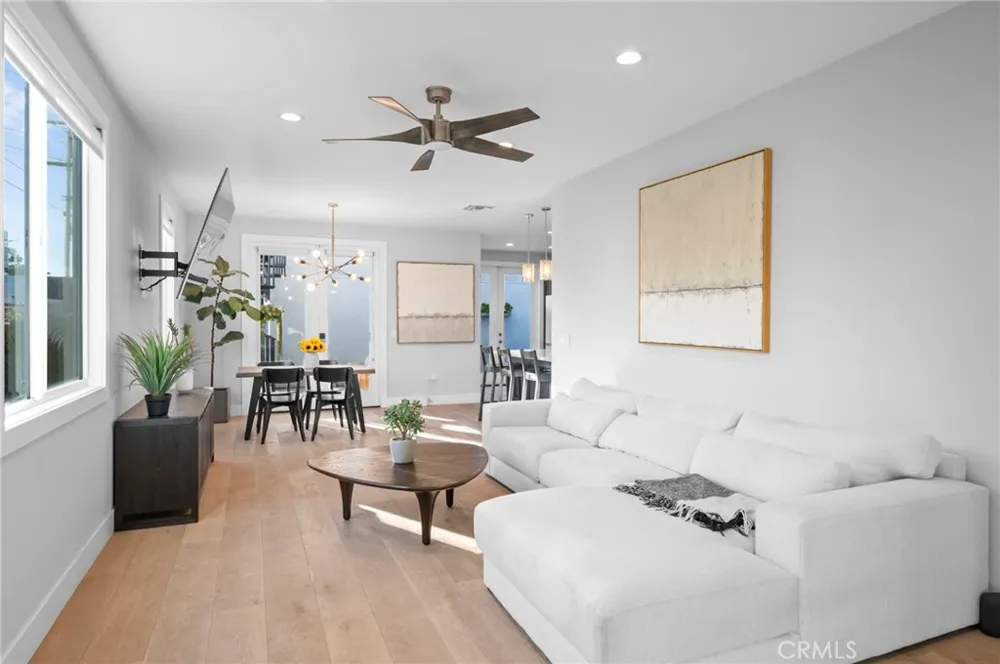 1776 Cable Street San Diego, CA 92107