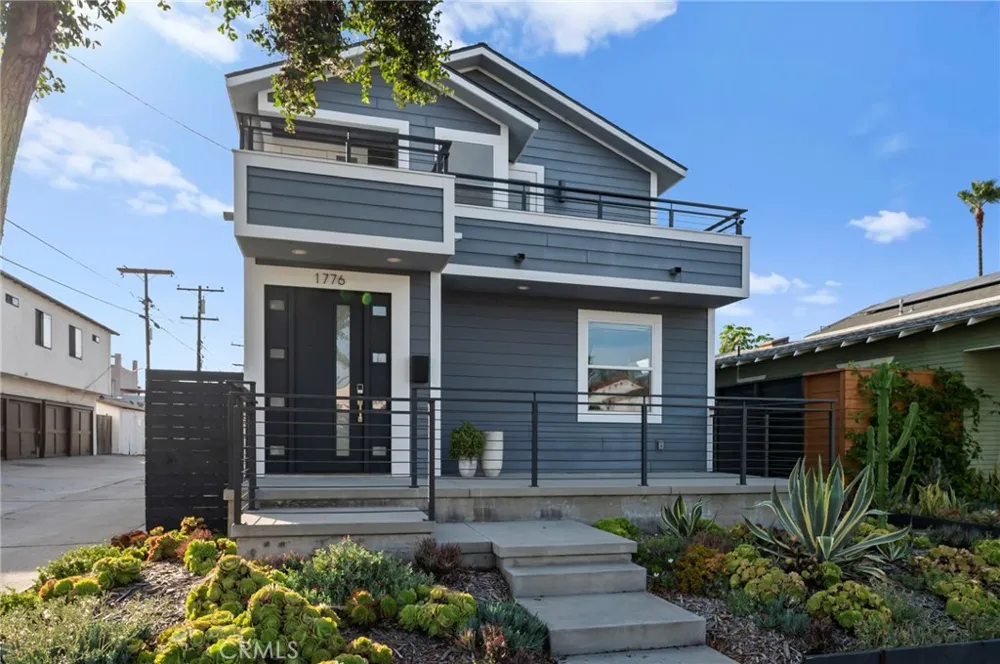 1776 Cable Street San Diego, CA 92107