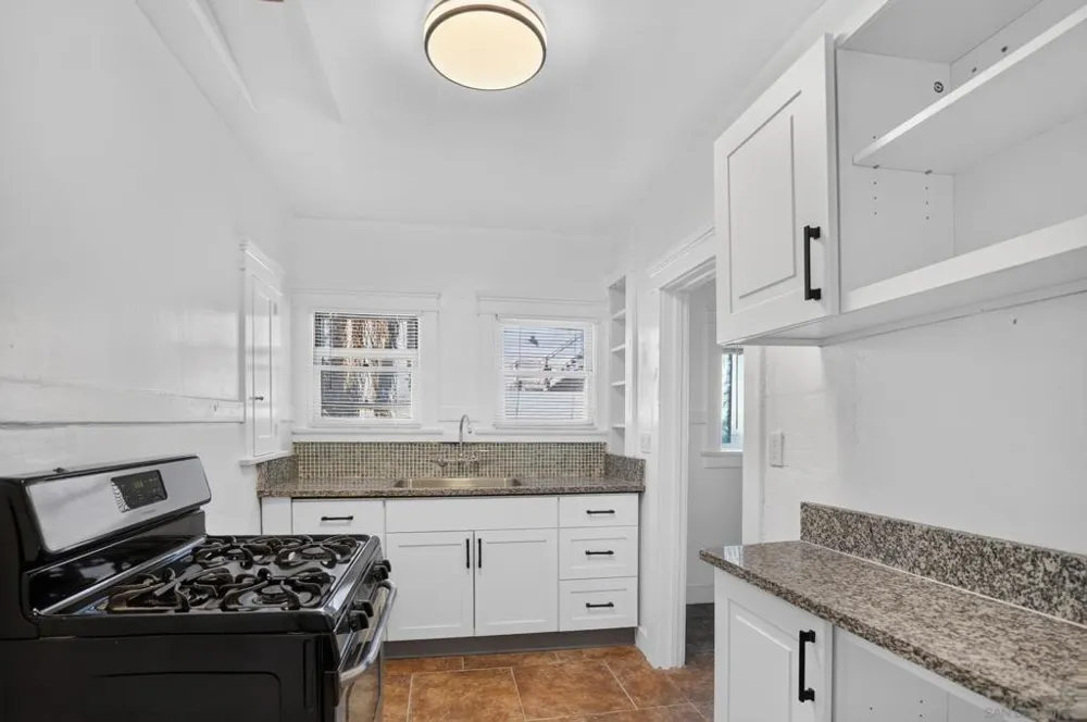 3737 1St San Diego, CA 92103