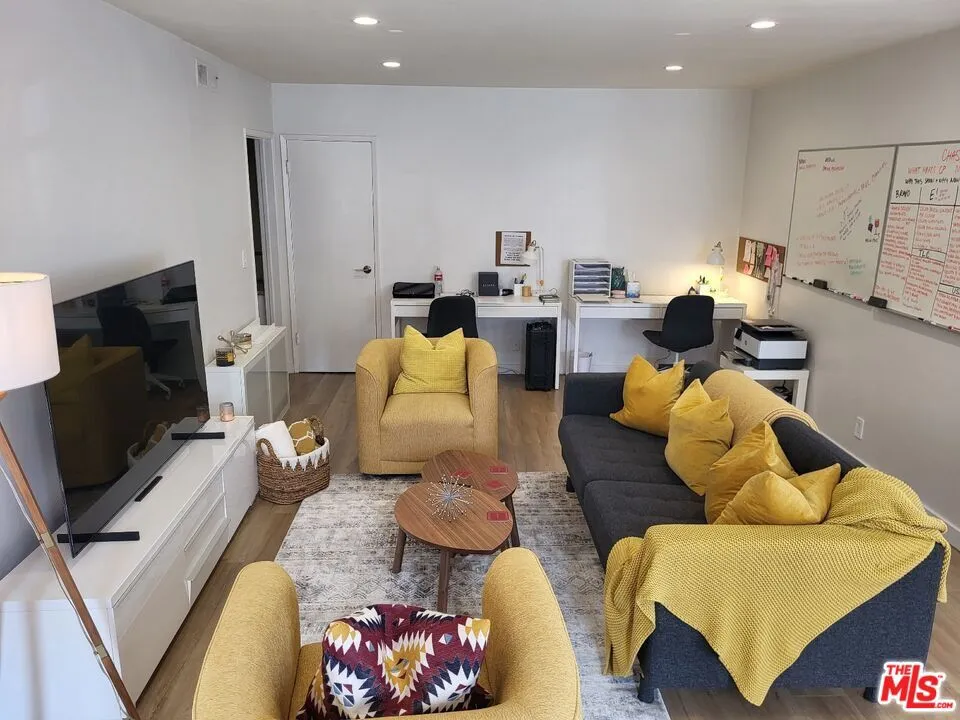 450 S Rexford Drive #1 Beverly Hills, CA 90212