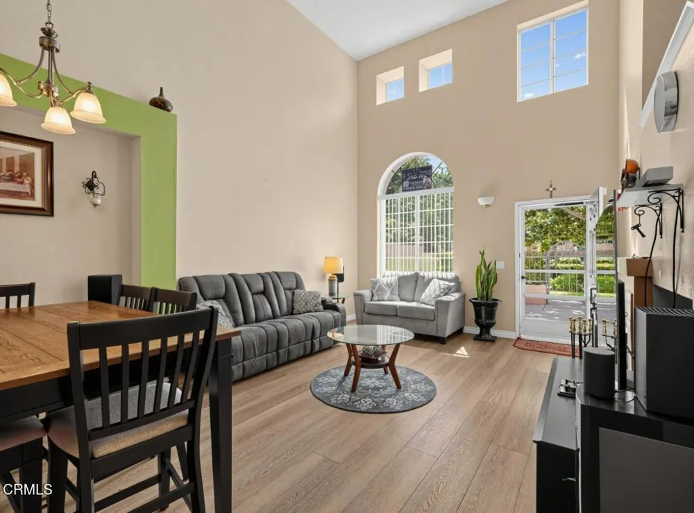 1334 Jamaica Lane Oxnard, CA 93030