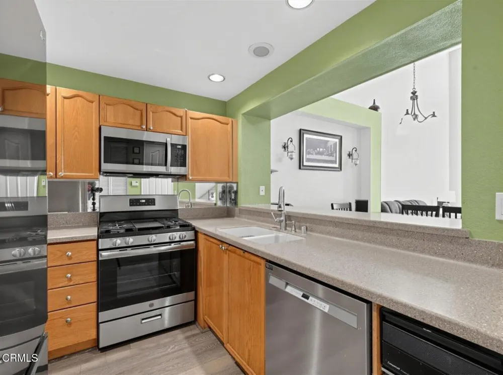 1334 Jamaica Lane Oxnard, CA 93030