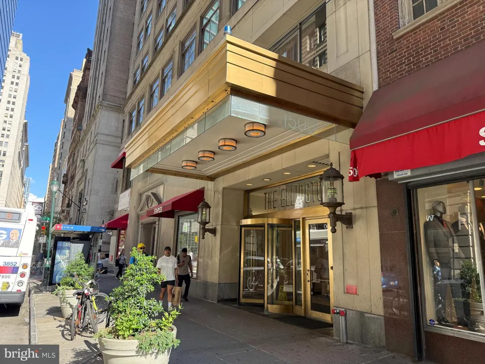 1500 CHESTNUT STREET #10F Philadelphia, PA 19102
