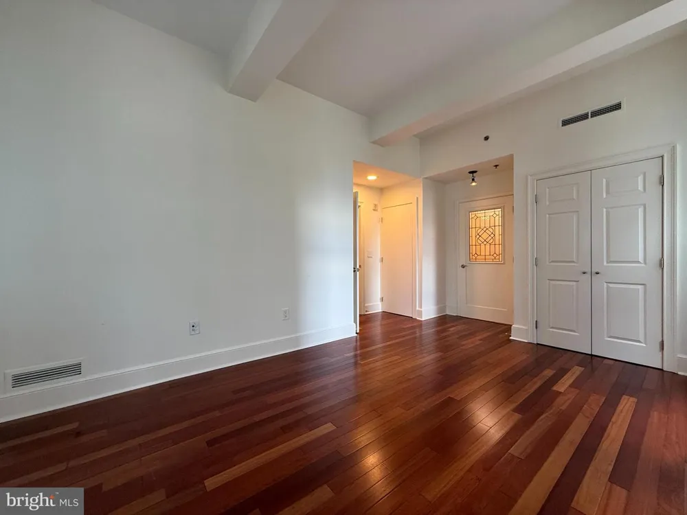 1500 CHESTNUT STREET #10F Philadelphia, PA 19102