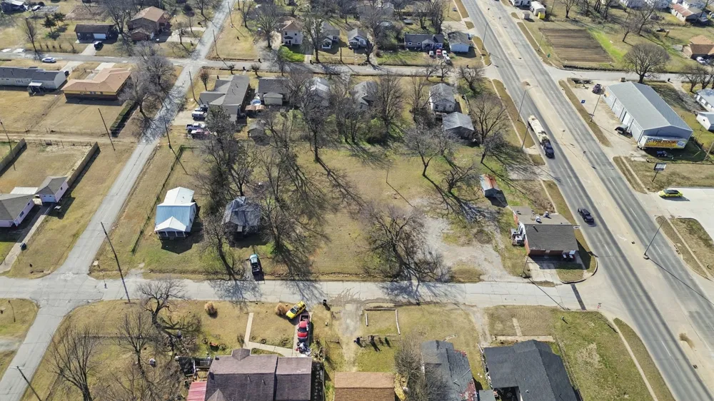 419 Wood Drive Okmulgee, OK 74447