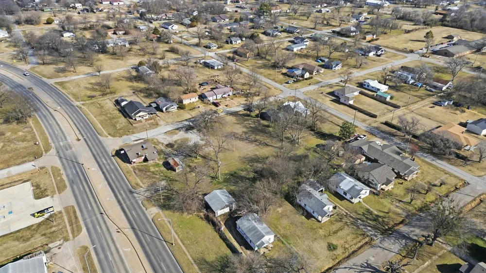 419 Wood Drive Okmulgee, OK 74447