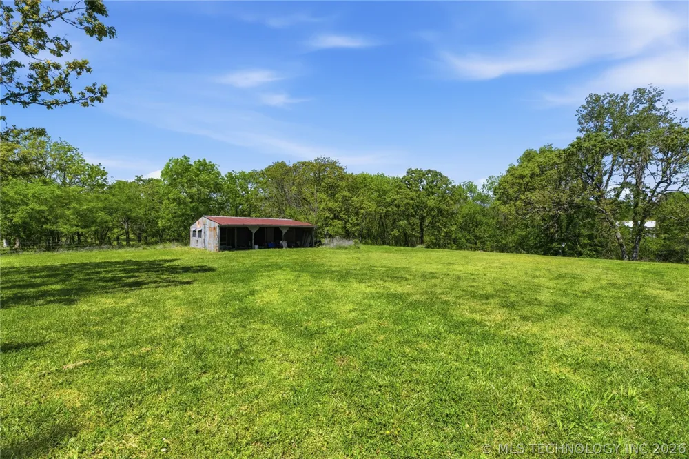 22701 Ns 421 Road Nowata, OK 74048