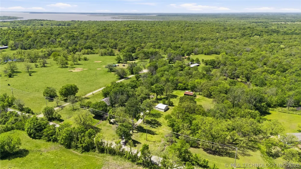 22701 Ns 421 Road Nowata, OK 74048