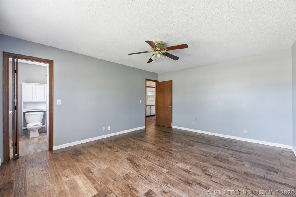 22701 Ns 421 Road Nowata, OK 74048