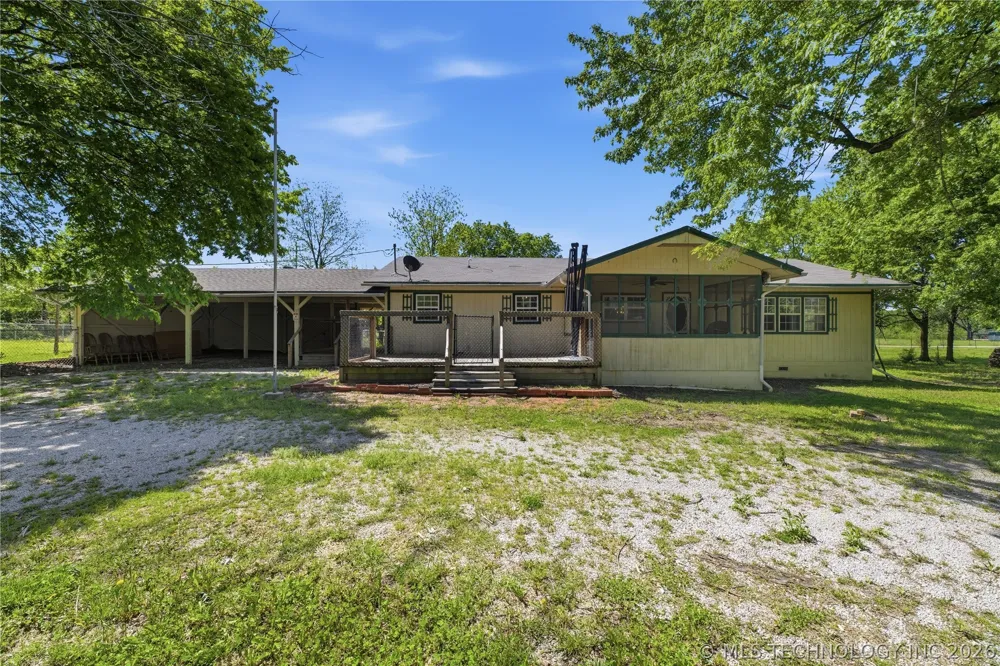 22701 Ns 421 Road Nowata, OK 74048