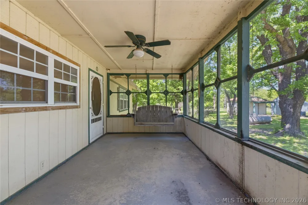 22701 Ns 421 Road Nowata, OK 74048