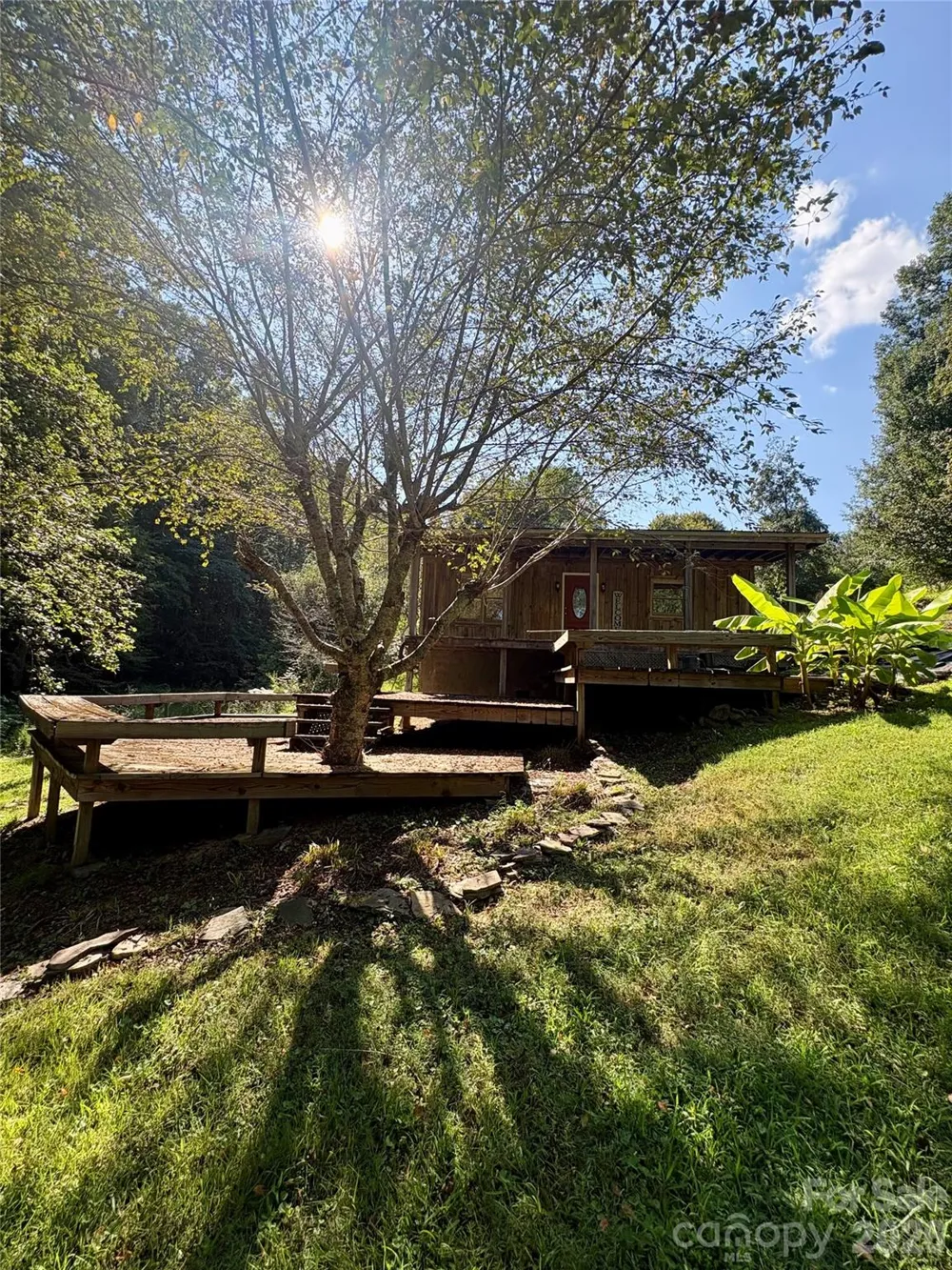 4019 Happy Goats Way Lenoir, NC 28645