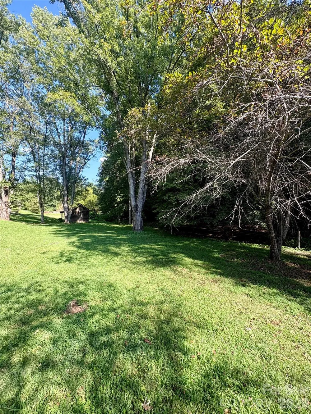 4019 Happy Goats Way Lenoir, NC 28645