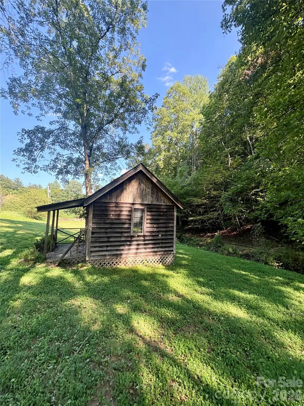 4019 Happy Goats Way Lenoir, NC 28645