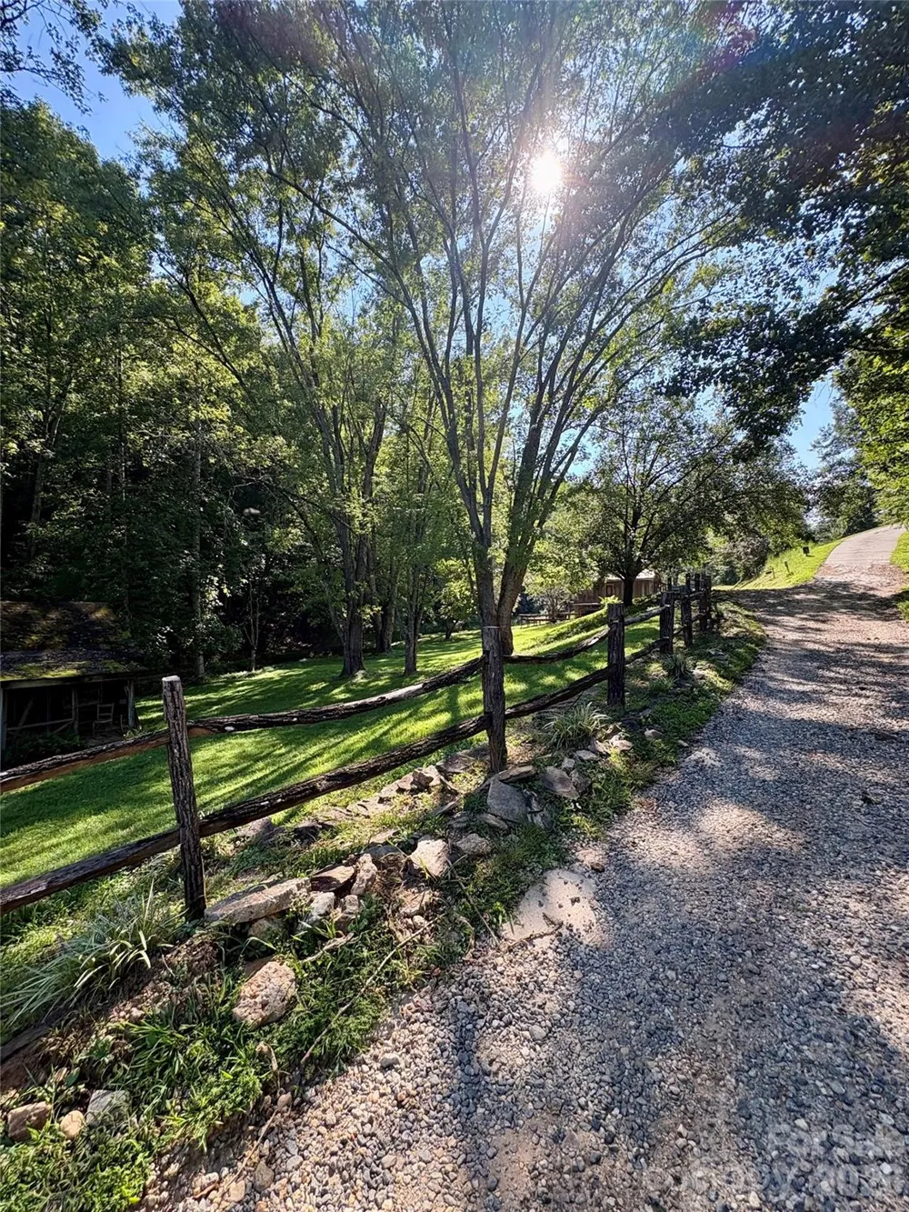 4019 Happy Goats Way Lenoir, NC 28645