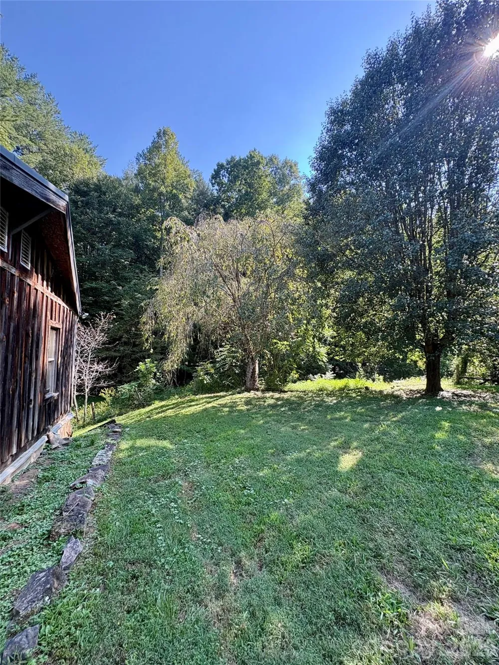 4019 Happy Goats Way Lenoir, NC 28645