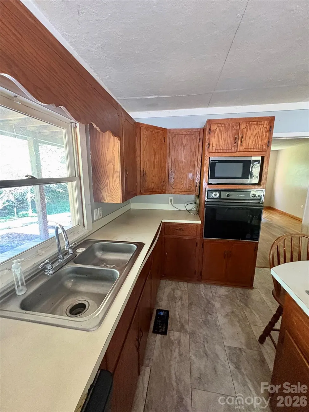 4019 Happy Goats Way Lenoir, NC 28645