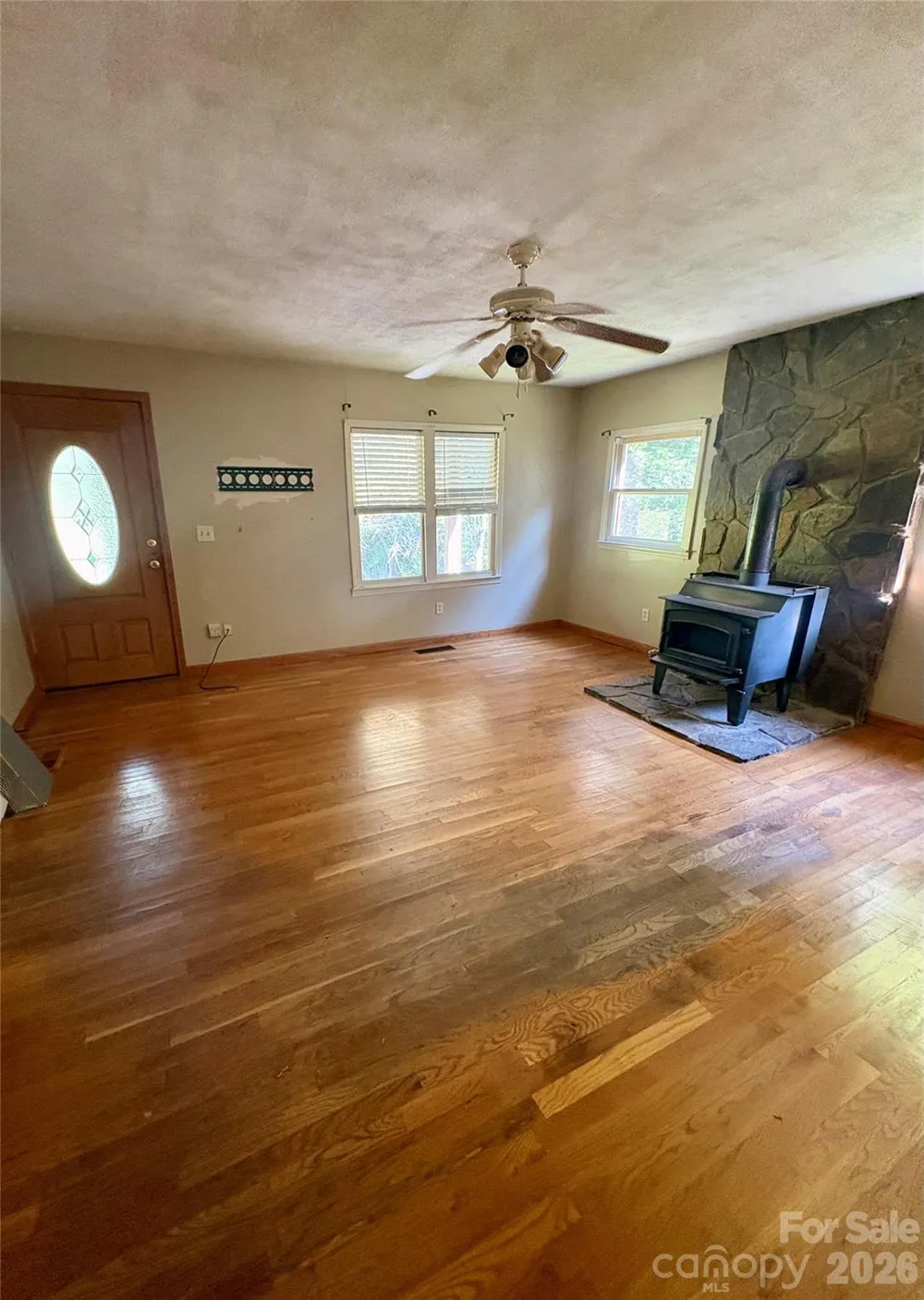 4019 Happy Goats Way Lenoir, NC 28645